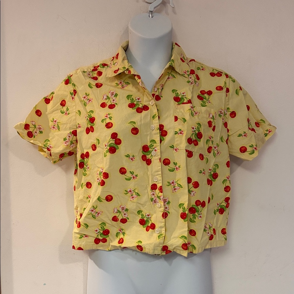 3 for $15  Karen Scott Cherry & Yellow Top Retro Short Sleeve Button Front Shirt